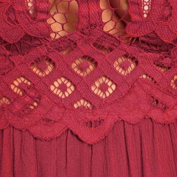 Free People ♥️ Adella Maxi Slip Berry Red Lace Dress ♥️ size xs - Picture 3 of 9